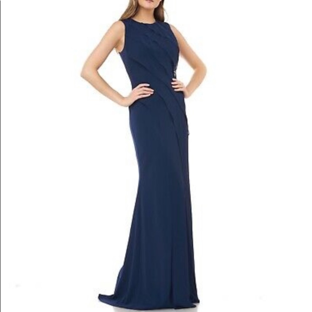 NWOT Carmen Marc Valvo Asymmetrical Chiffon Gown